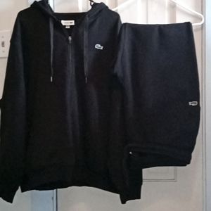 Lacoste vivid black zip up hoodie & zip up pockets sz8 means 3x but fits like 2x